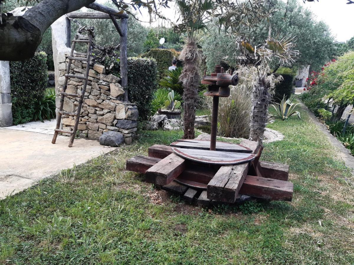 B&B Etna Ranch Piedimonte Etneo Exteriör bild